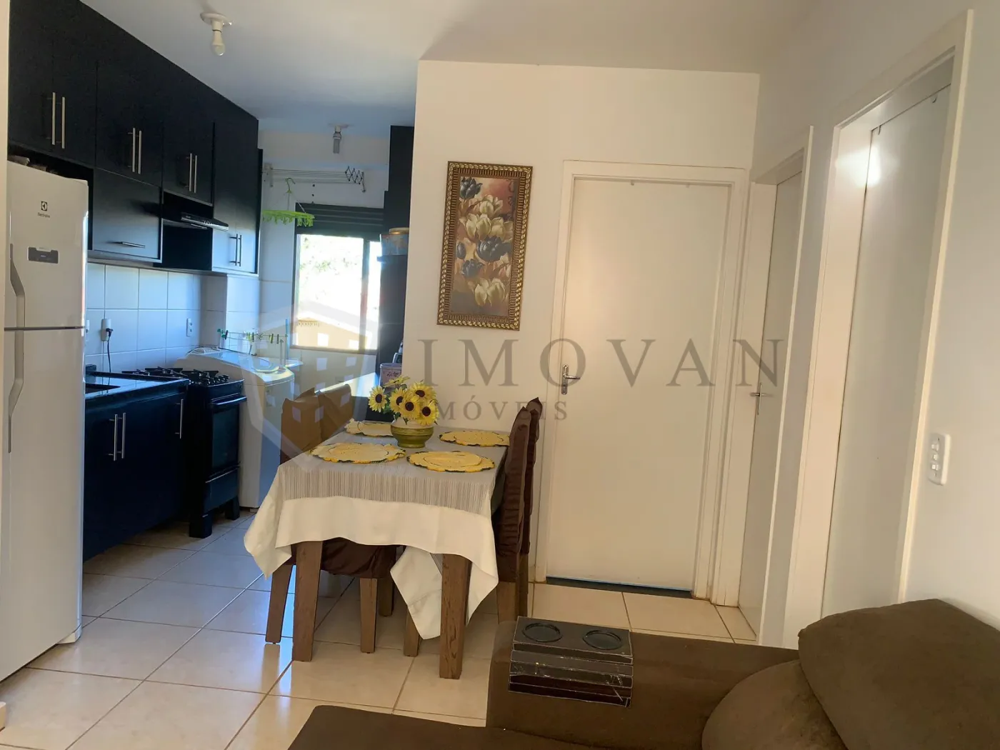 Comprar Apartamento / Padrão em Ribeirão Preto R$ 180.000,00 - Foto 3