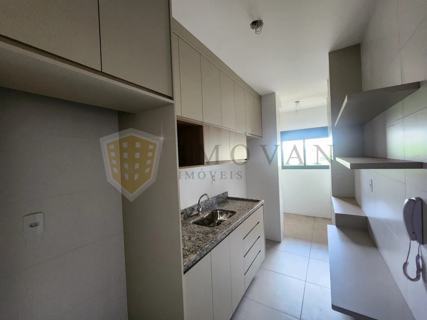 Alugar Apartamento / Padrão em Ribeirão Preto R$ 2.500,00 - Foto 2