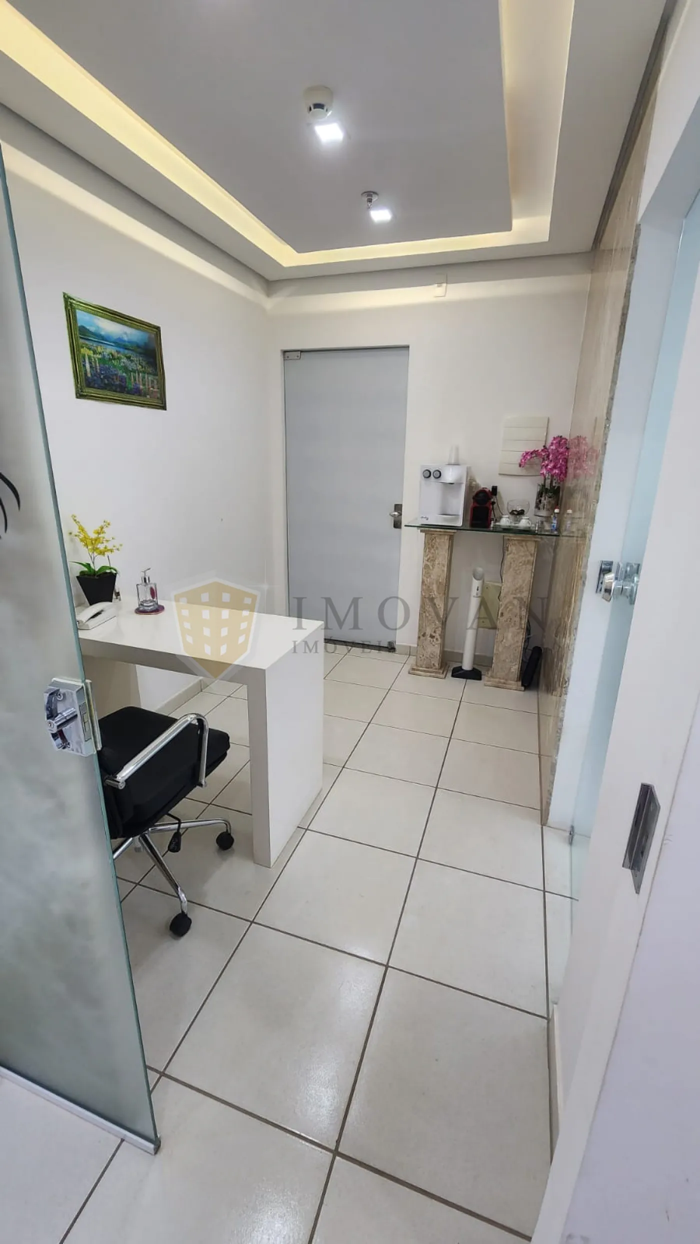 Comprar Comercial / Sala em Ribeirão Preto R$ 365.000,00 - Foto 4