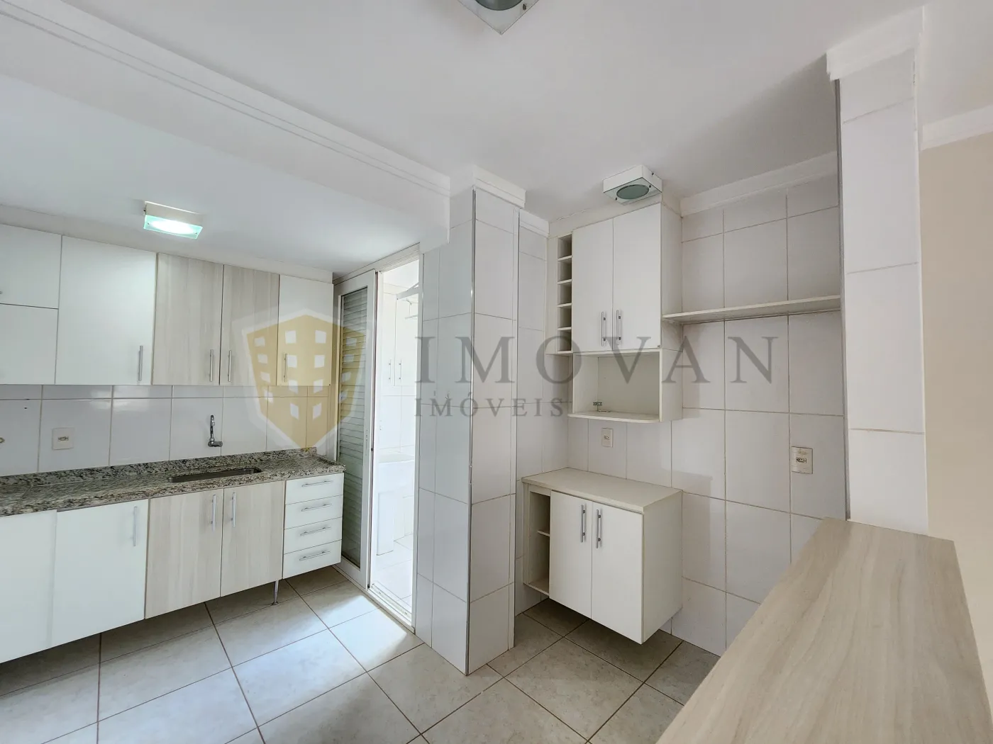 Comprar Apartamento / Padrão em Ribeirão Preto R$ 440.000,00 - Foto 2