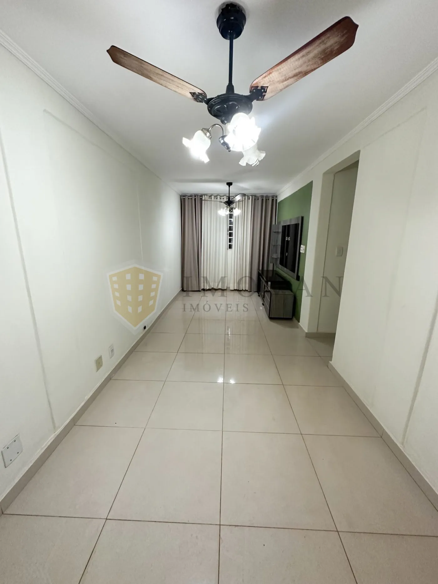 Alugar Apartamento / Padrão em Ribeirão Preto R$ 1.250,00 - Foto 5