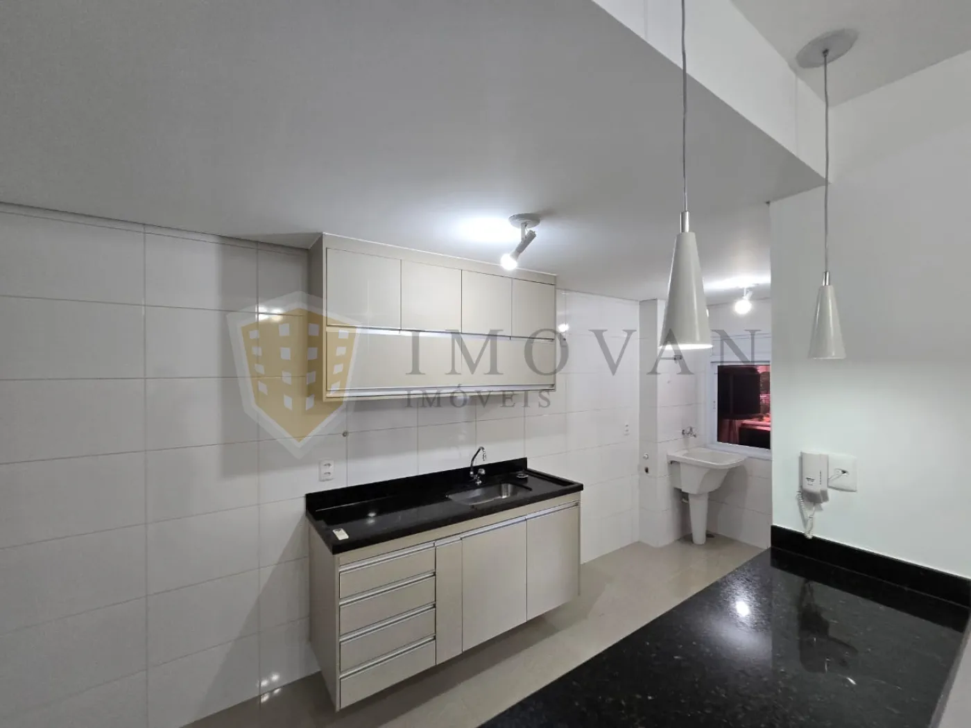 Alugar Apartamento / Padrão em Ribeirão Preto R$ 3.500,00 - Foto 2