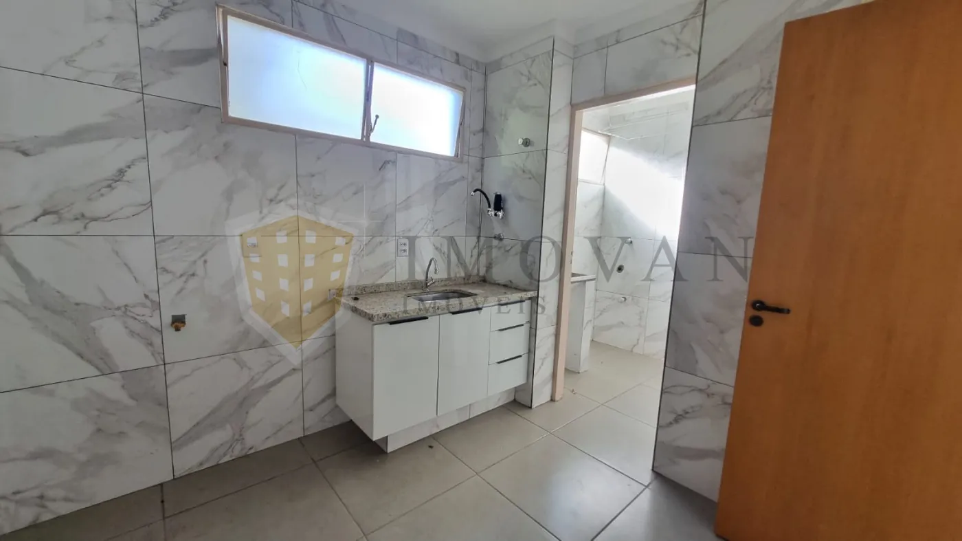 Alugar Apartamento / Padrão em Ribeirão Preto R$ 1.600,00 - Foto 4