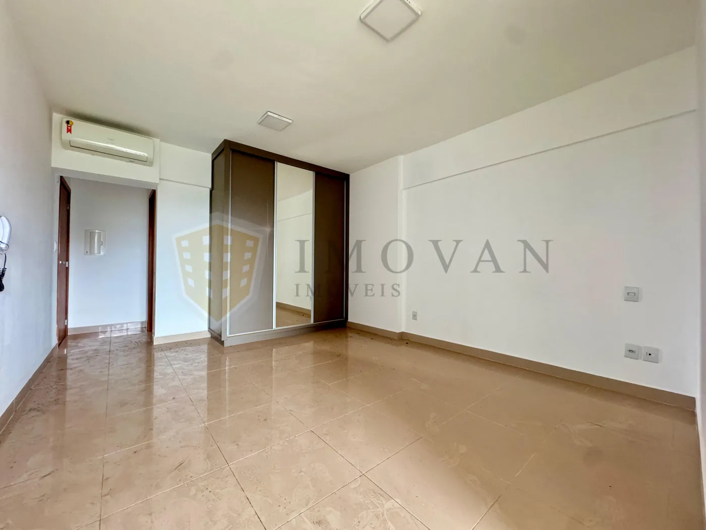 Comprar Apartamento / Kitchnet em Ribeirão Preto R$ 265.000,00 - Foto 5