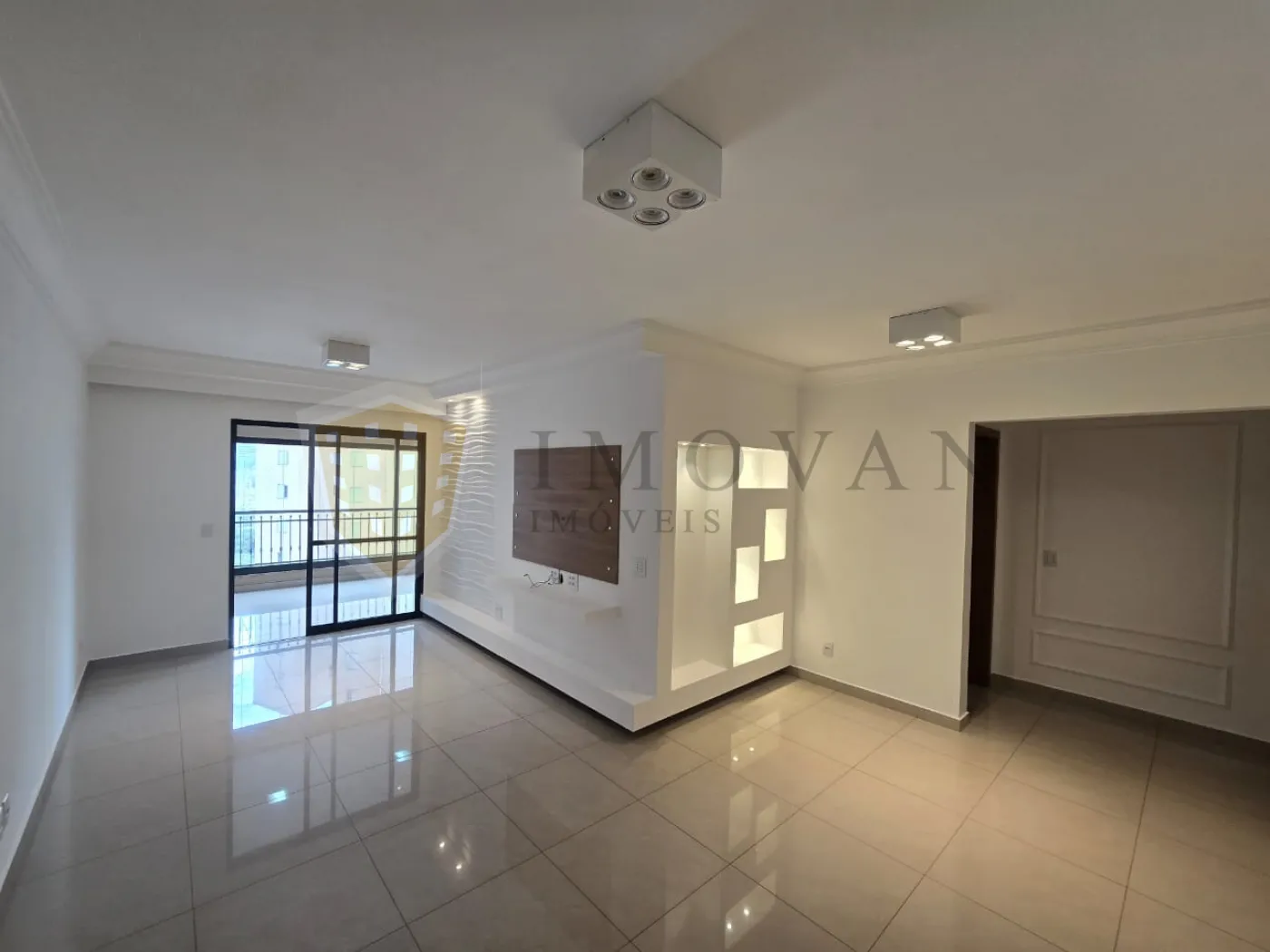 Alugar Apartamento / Padrão em Ribeirão Preto R$ 3.700,00 - Foto 2