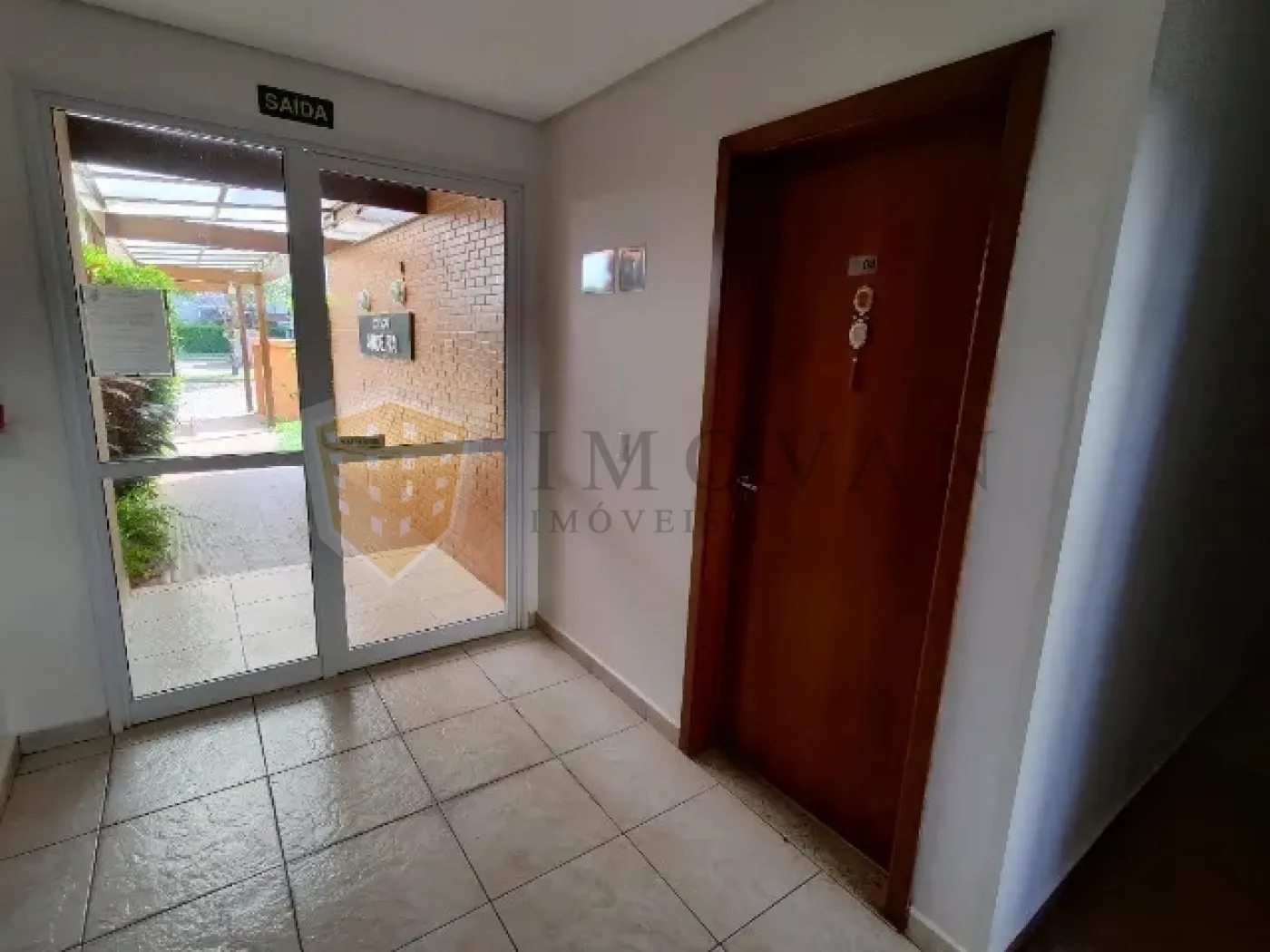 Comprar Apartamento / Padrão em Ribeirão Preto R$ 365.000,00 - Foto 2