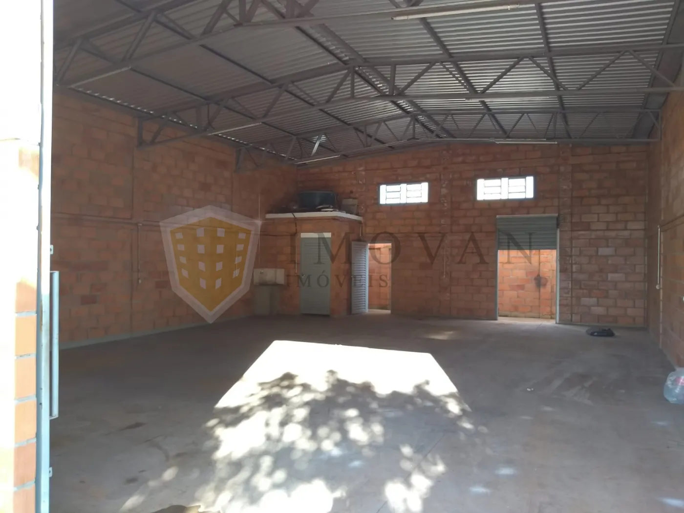 Alugar Comercial / Galpão em Ribeirão Preto R$ 3.500,00 - Foto 1