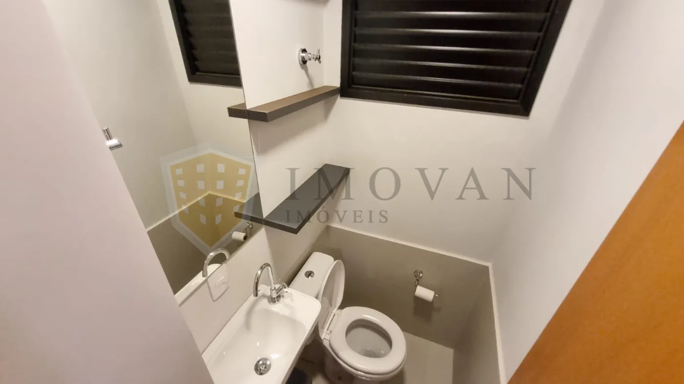 Alugar Apartamento / Padrão em Ribeirão Preto R$ 1.900,00 - Foto 4