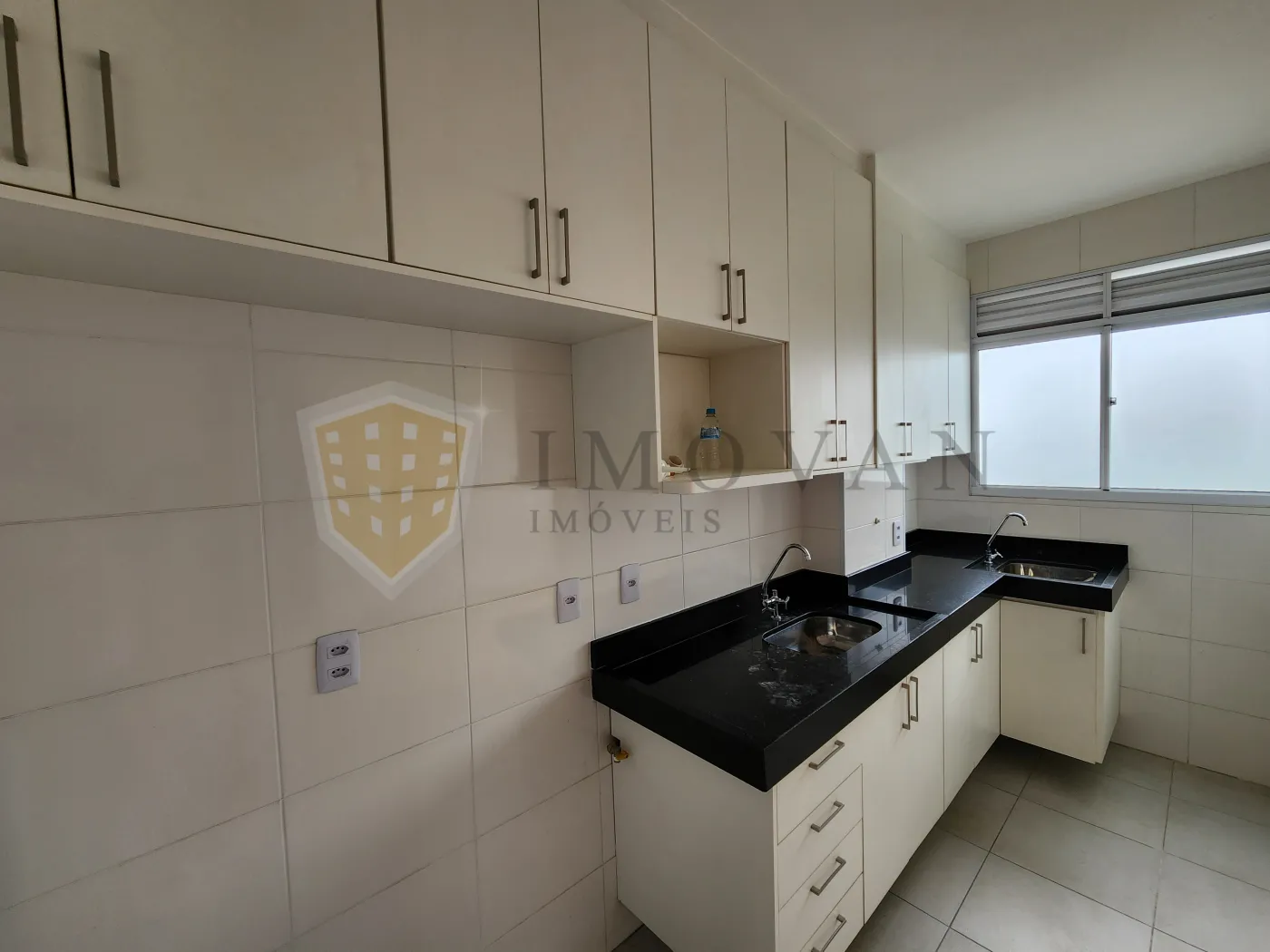 Alugar Apartamento / Padrão em Ribeirão Preto R$ 1.450,00 - Foto 4