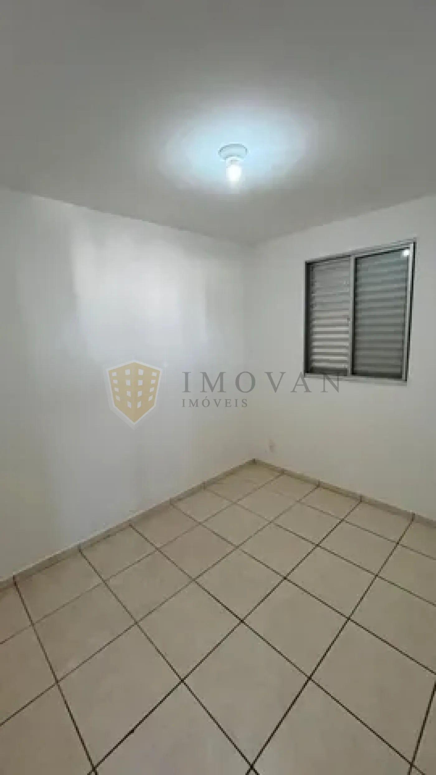 Comprar Apartamento / Padrão em Ribeirão Preto R$ 172.500,00 - Foto 3