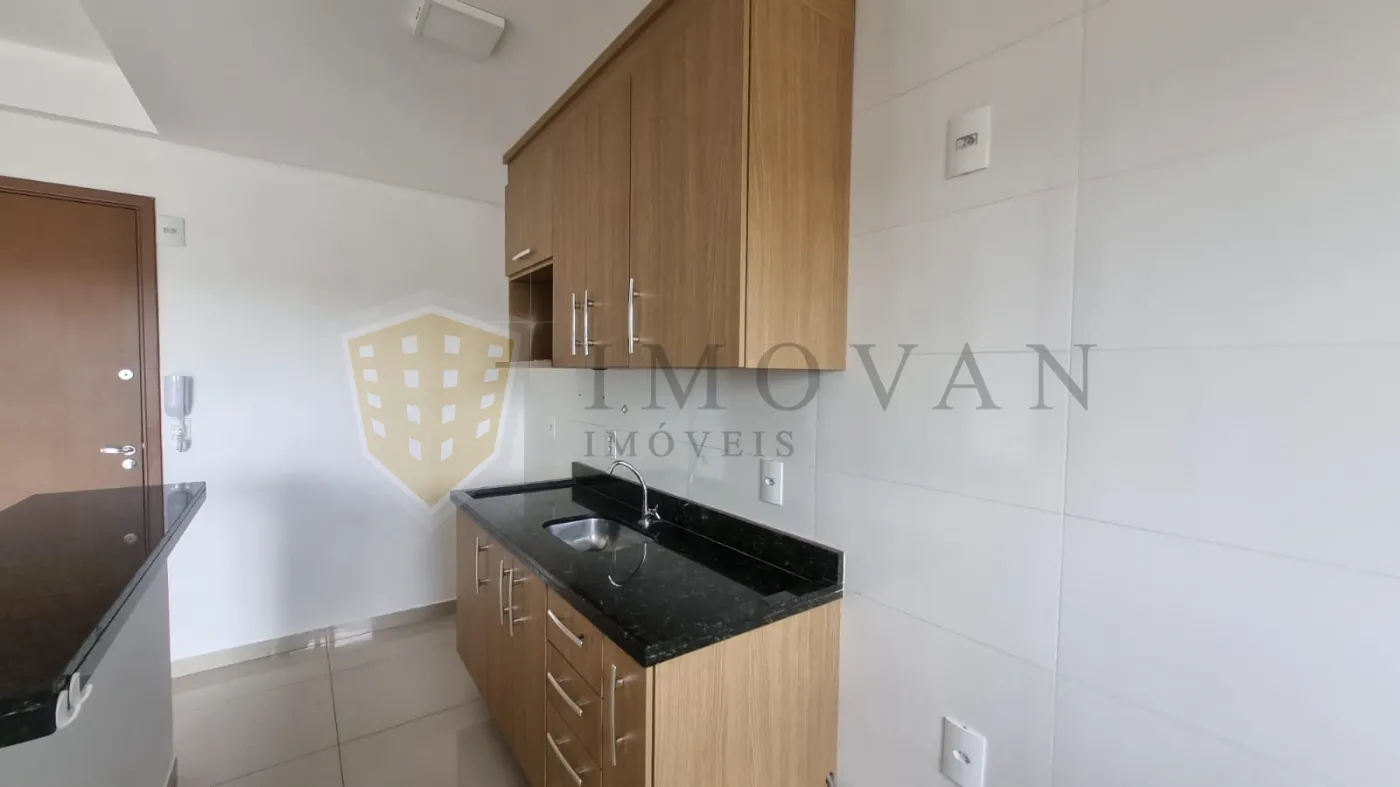 Alugar Apartamento / Padrão em Ribeirão Preto R$ 1.950,00 - Foto 7