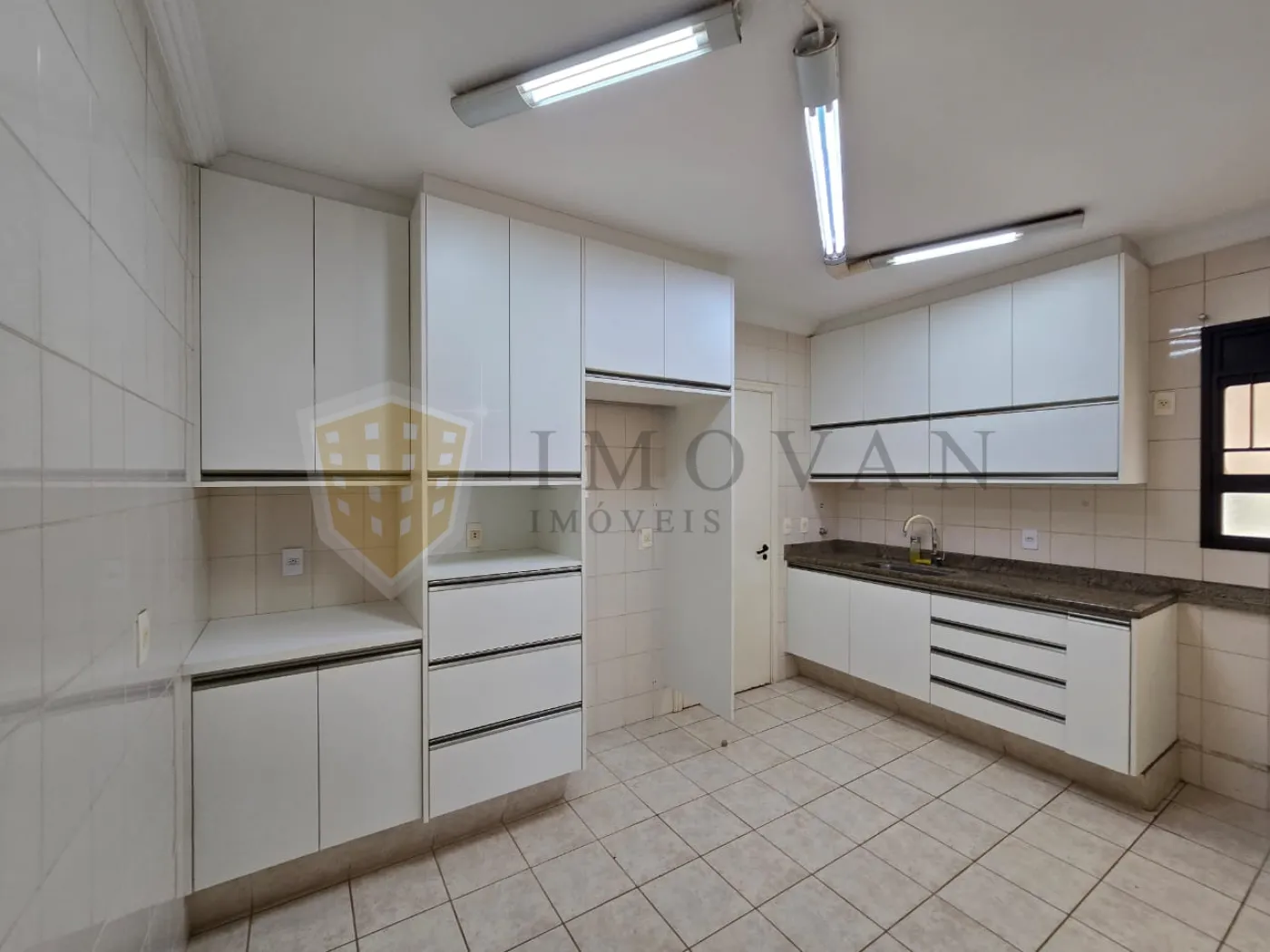 Alugar Apartamento / Padrão em Ribeirão Preto R$ 3.600,00 - Foto 6