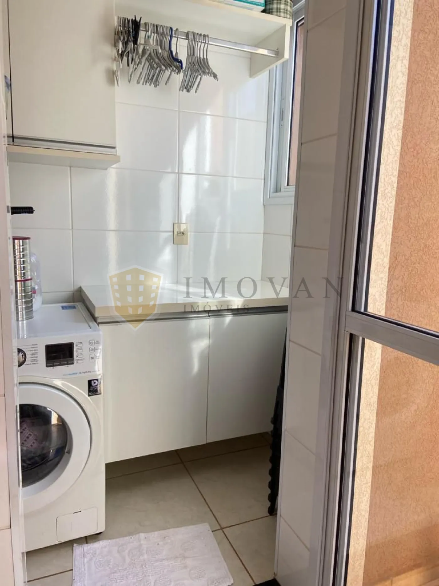 Comprar Apartamento / Padrão em Ribeirão Preto R$ 380.000,00 - Foto 6