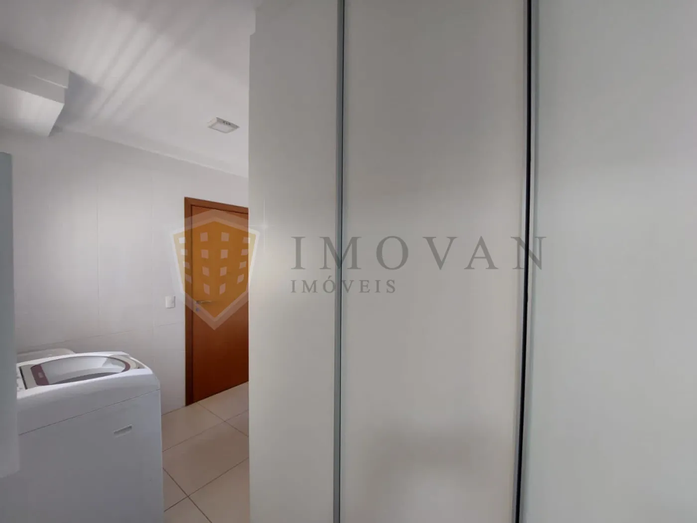 Comprar Apartamento / Padrão em Ribeirão Preto R$ 750.000,00 - Foto 11