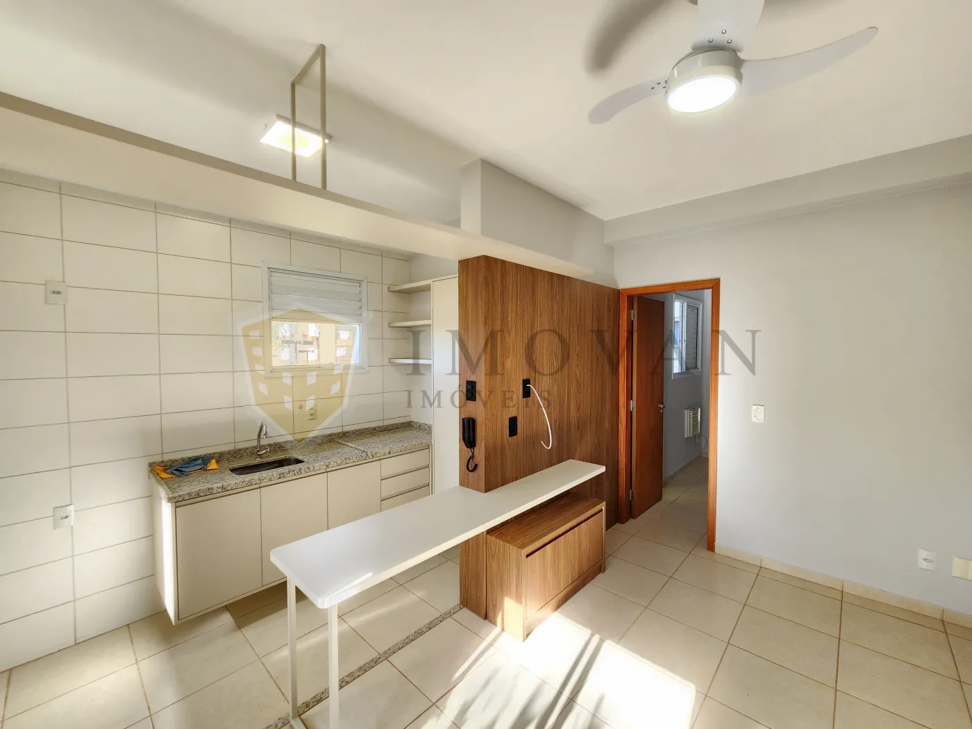 Alugar Apartamento / Padrão em Ribeirão Preto R$ 1.500,00 - Foto 6