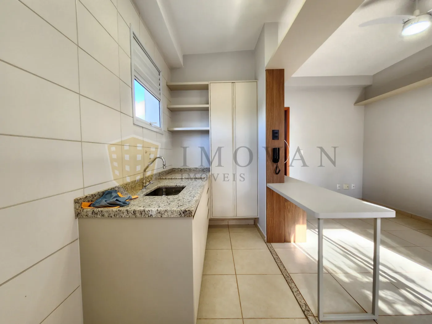 Alugar Apartamento / Padrão em Ribeirão Preto R$ 1.500,00 - Foto 5