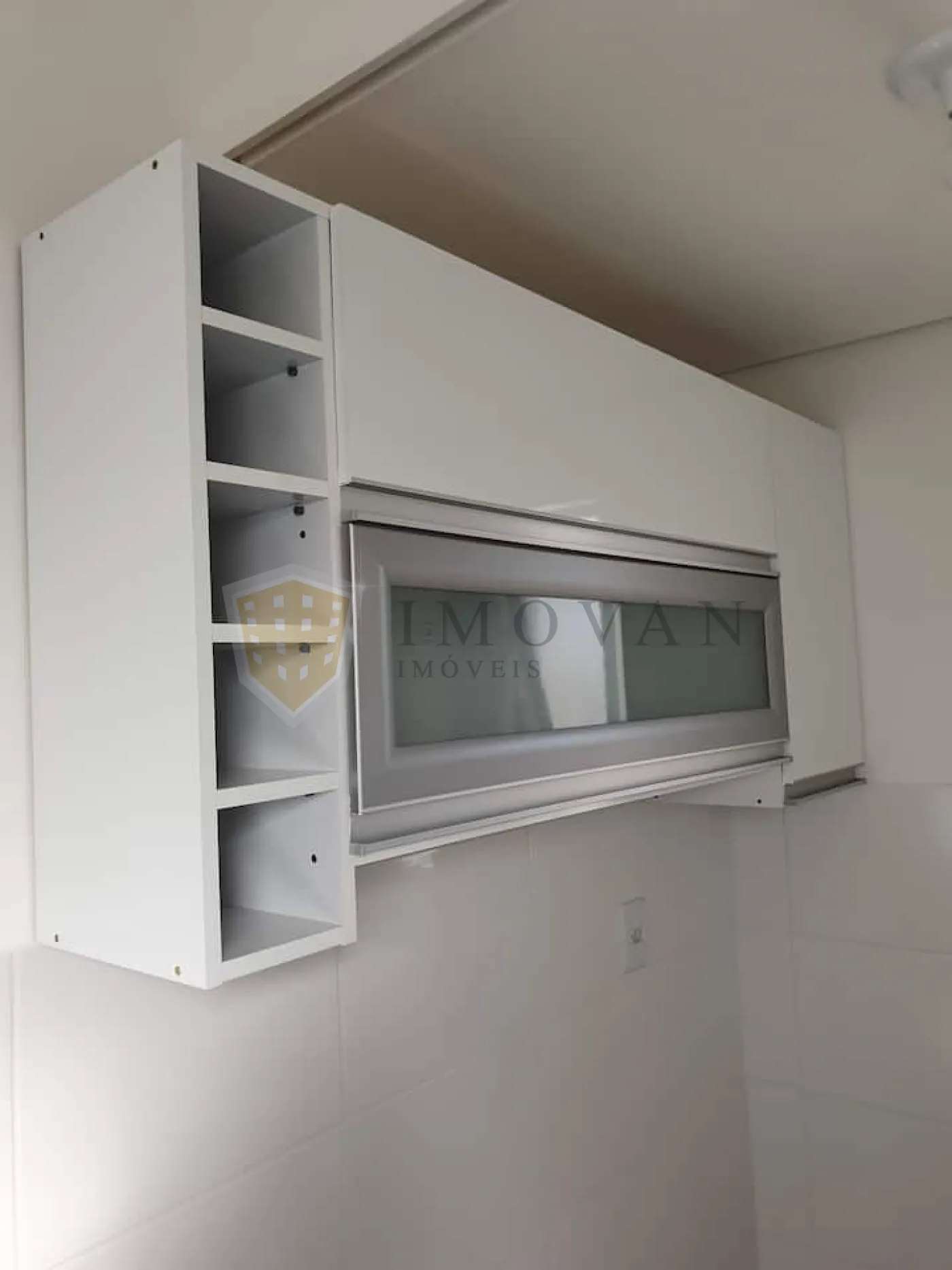 Alugar Apartamento / Padrão em Ribeirão Preto R$ 1.700,00 - Foto 4