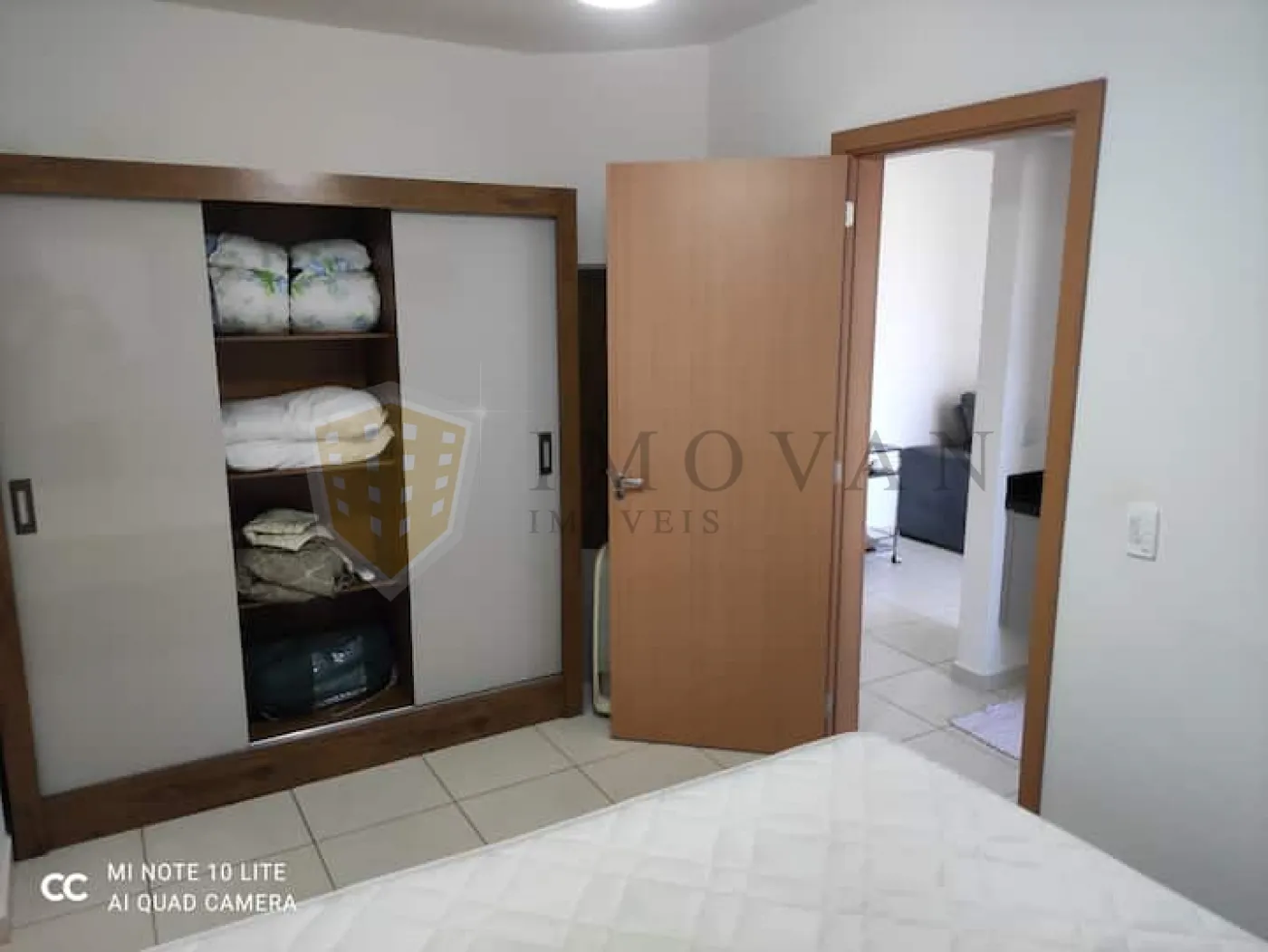 Alugar Apartamento / Padrão em Ribeirão Preto R$ 1.700,00 - Foto 9