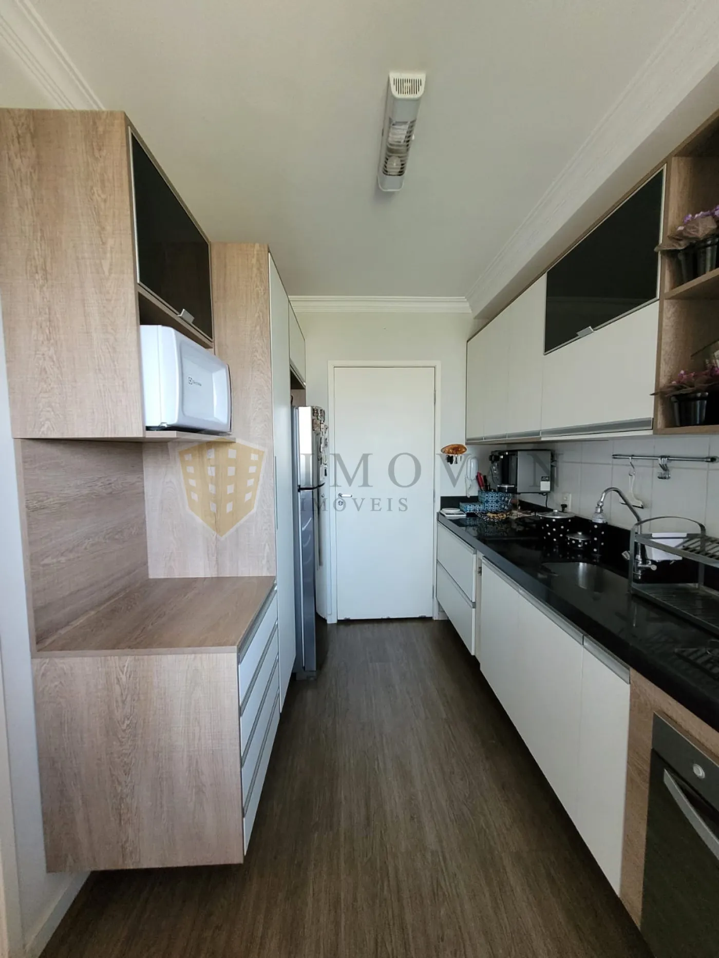 Alugar Apartamento / Padrão em Ribeirão Preto R$ 1.700,00 - Foto 6