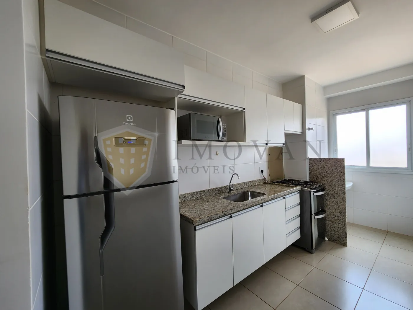 Alugar Apartamento / Padrão em Ribeirão Preto R$ 2.400,00 - Foto 2