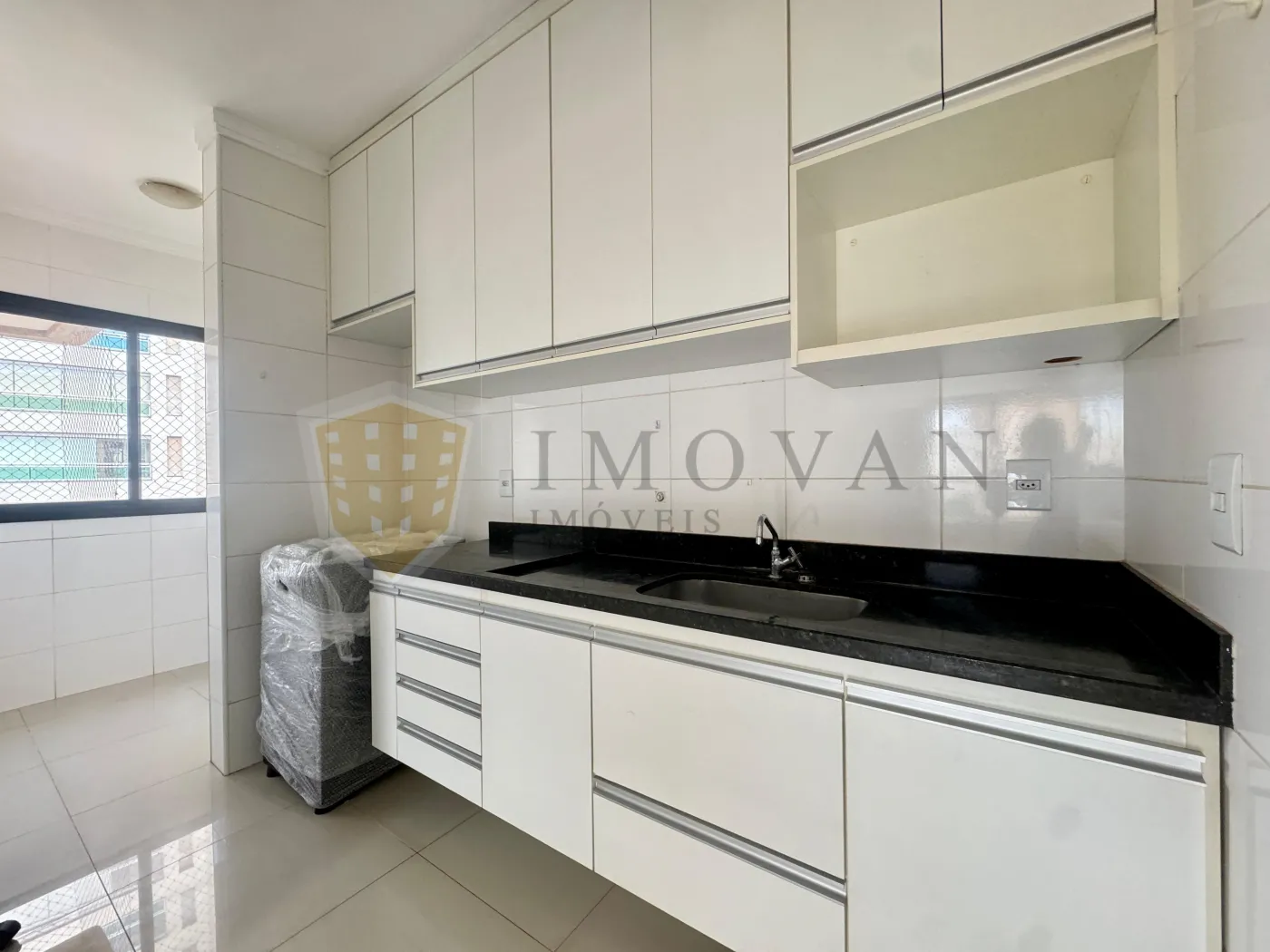 Alugar Apartamento / Padrão em Ribeirão Preto R$ 1.650,00 - Foto 5