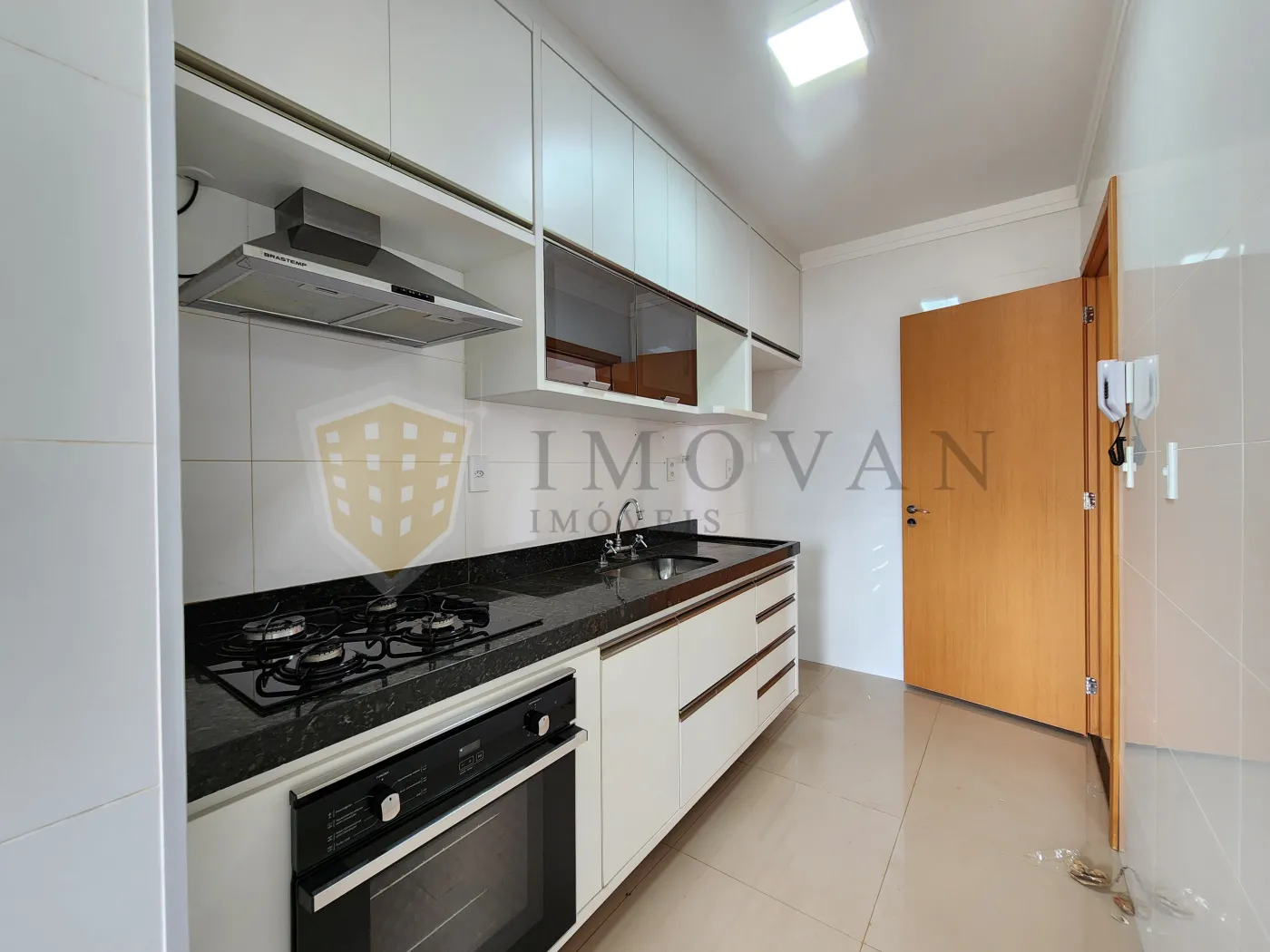 Alugar Apartamento / Padrão em Ribeirão Preto R$ 3.200,00 - Foto 2