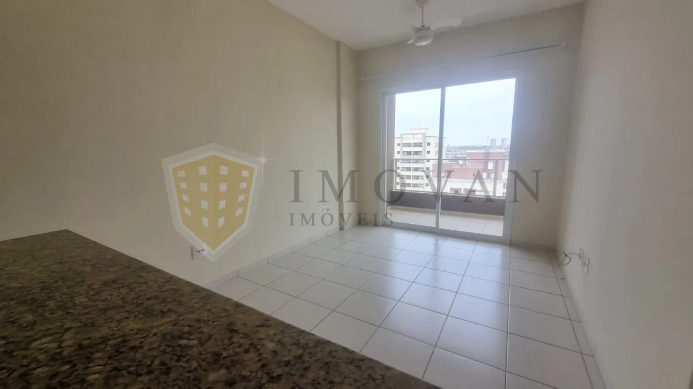 Alugar Apartamento / Padrão em Ribeirão Preto R$ 1.800,00 - Foto 2