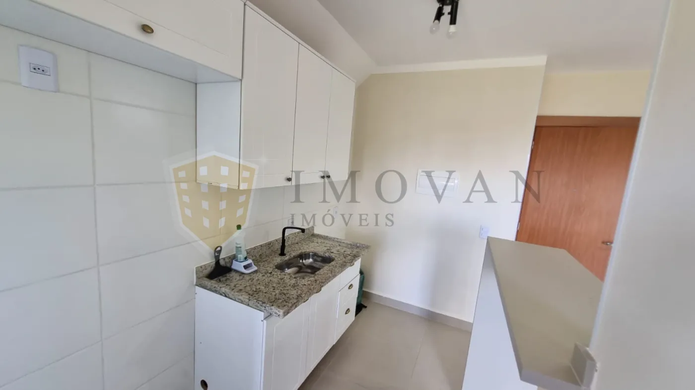 Alugar Apartamento / Padrão em Ribeirão Preto R$ 2.200,00 - Foto 8