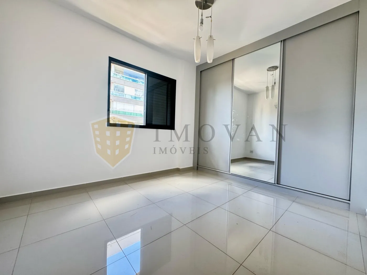 Alugar Apartamento / Padrão em Ribeirão Preto R$ 1.800,00 - Foto 13