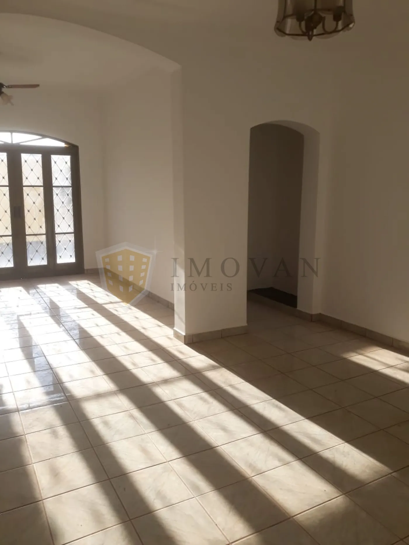 Comprar Casa / Sobrado em Ribeirão Preto R$ 760.000,00 - Foto 2