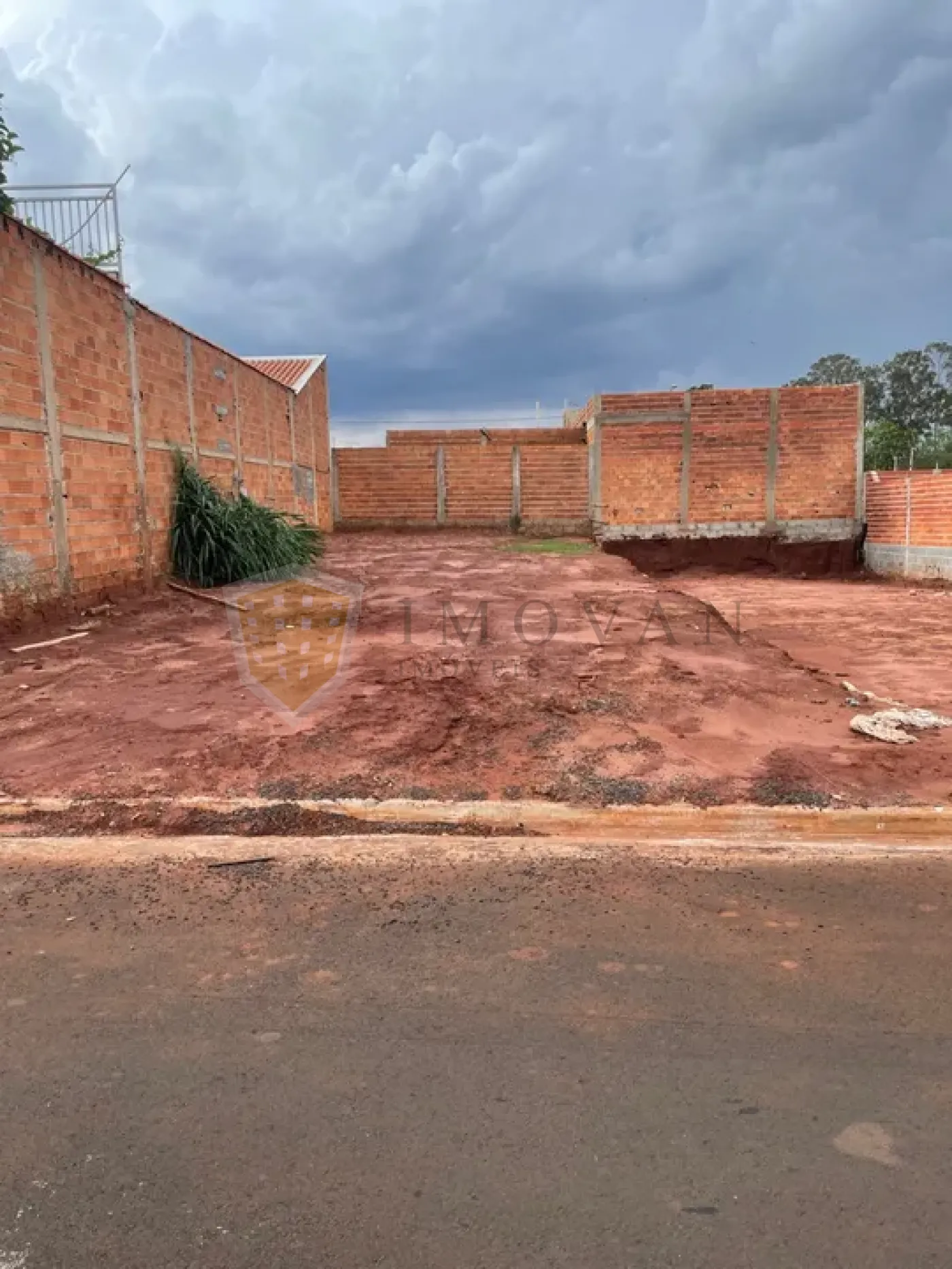 Comprar Terreno / Padrão em Ribeirão Preto R$ 89.900,00 - Foto 1