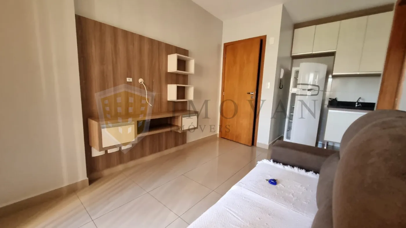 Alugar Apartamento / Padrão em Ribeirão Preto R$ 1.500,00 - Foto 3