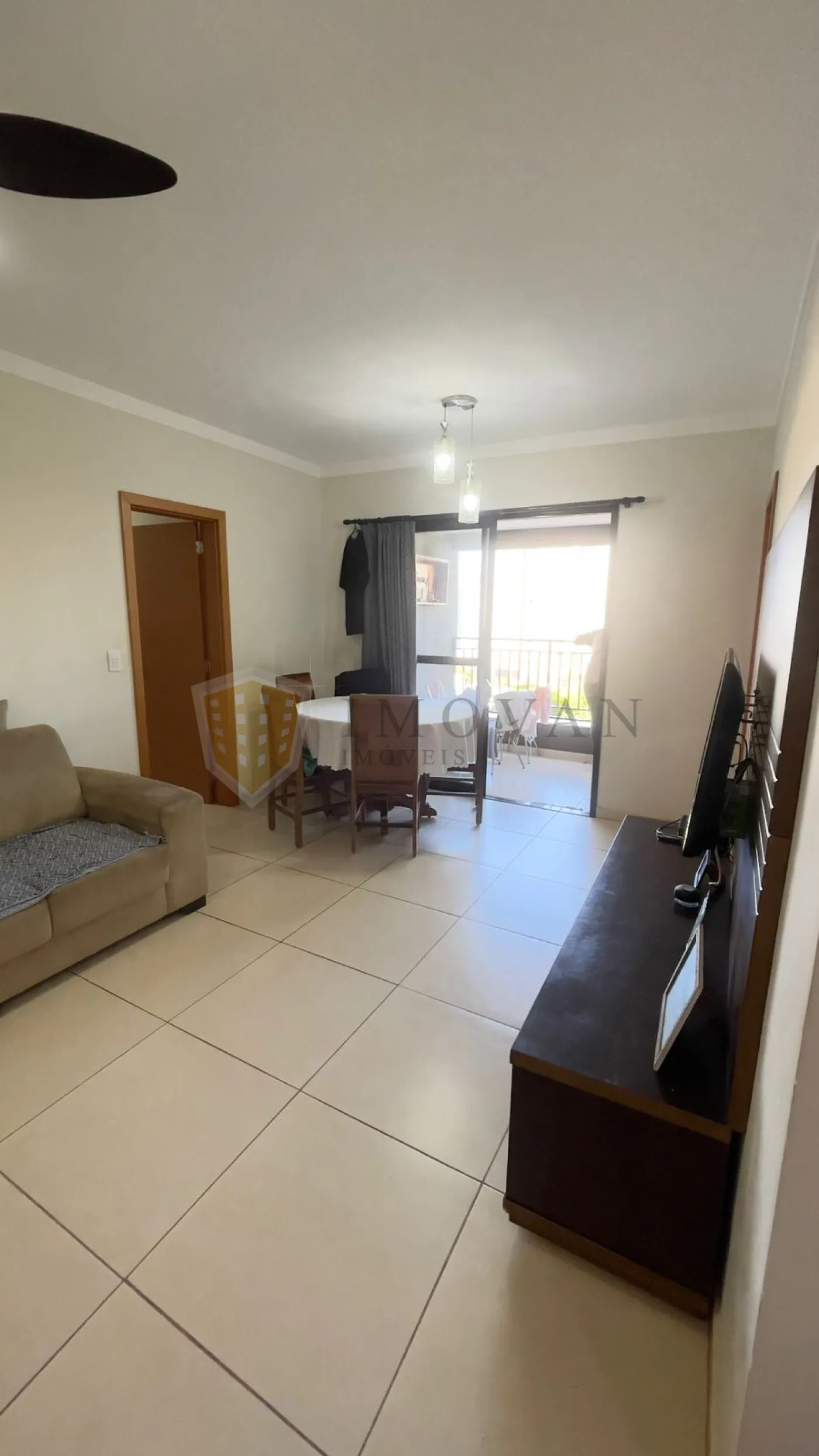 Comprar Apartamento / Padrão em Ribeirão Preto R$ 640.000,00 - Foto 4