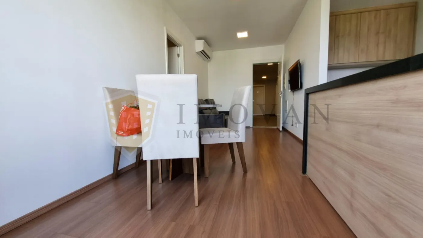 Alugar Apartamento / Padrão em Ribeirão Preto R$ 2.000,00 - Foto 4