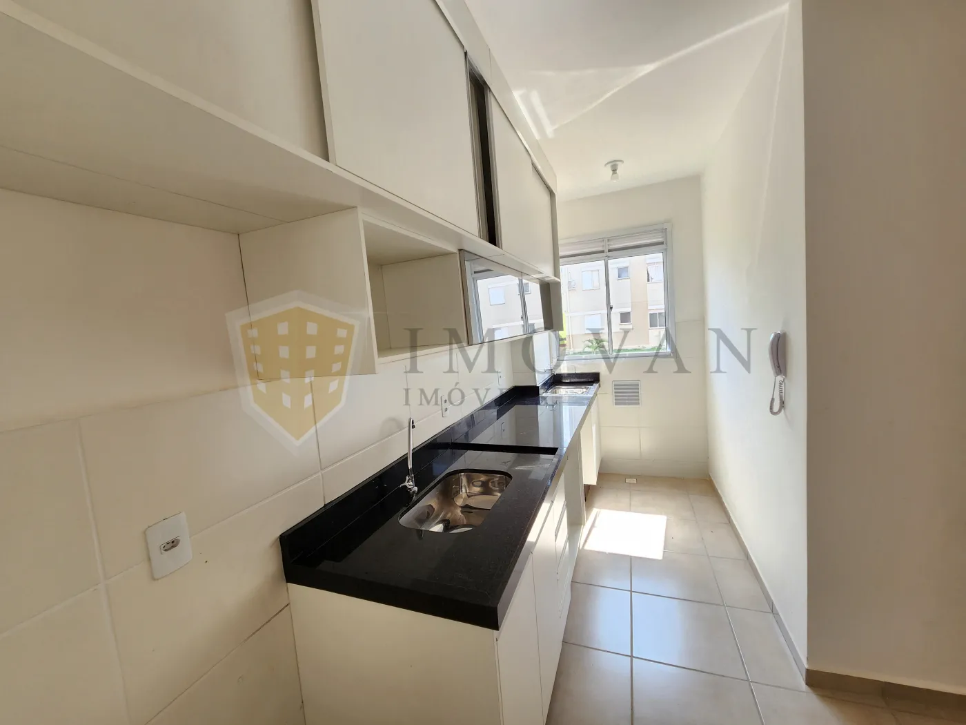 Alugar Apartamento / Padrão em Ribeirão Preto R$ 1.150,00 - Foto 3