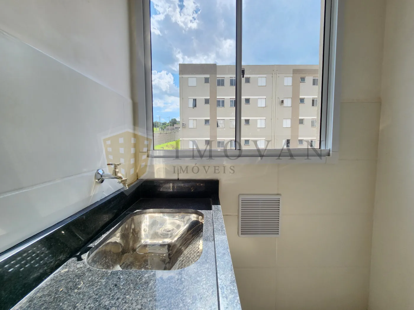 Alugar Apartamento / Padrão em Ribeirão Preto R$ 1.150,00 - Foto 13