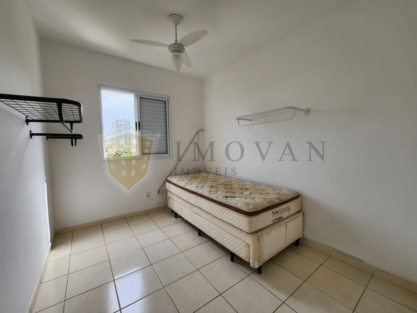 Alugar Apartamento / Padrão em Ribeirão Preto R$ 1.600,00 - Foto 9