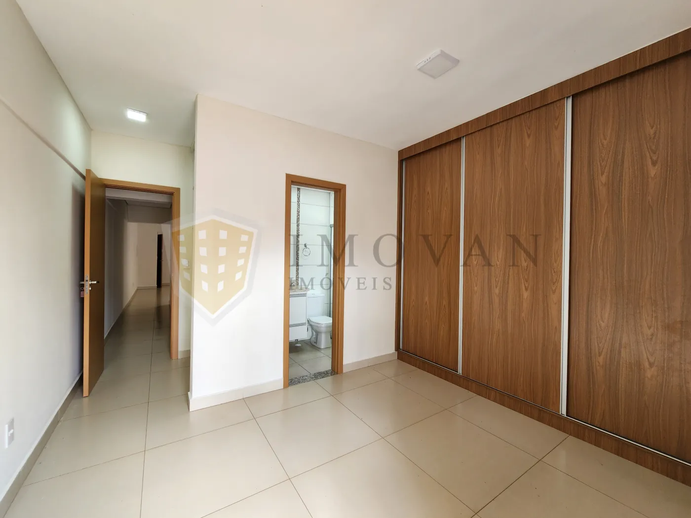 Alugar Apartamento / Padrão em Ribeirão Preto R$ 1.900,00 - Foto 11