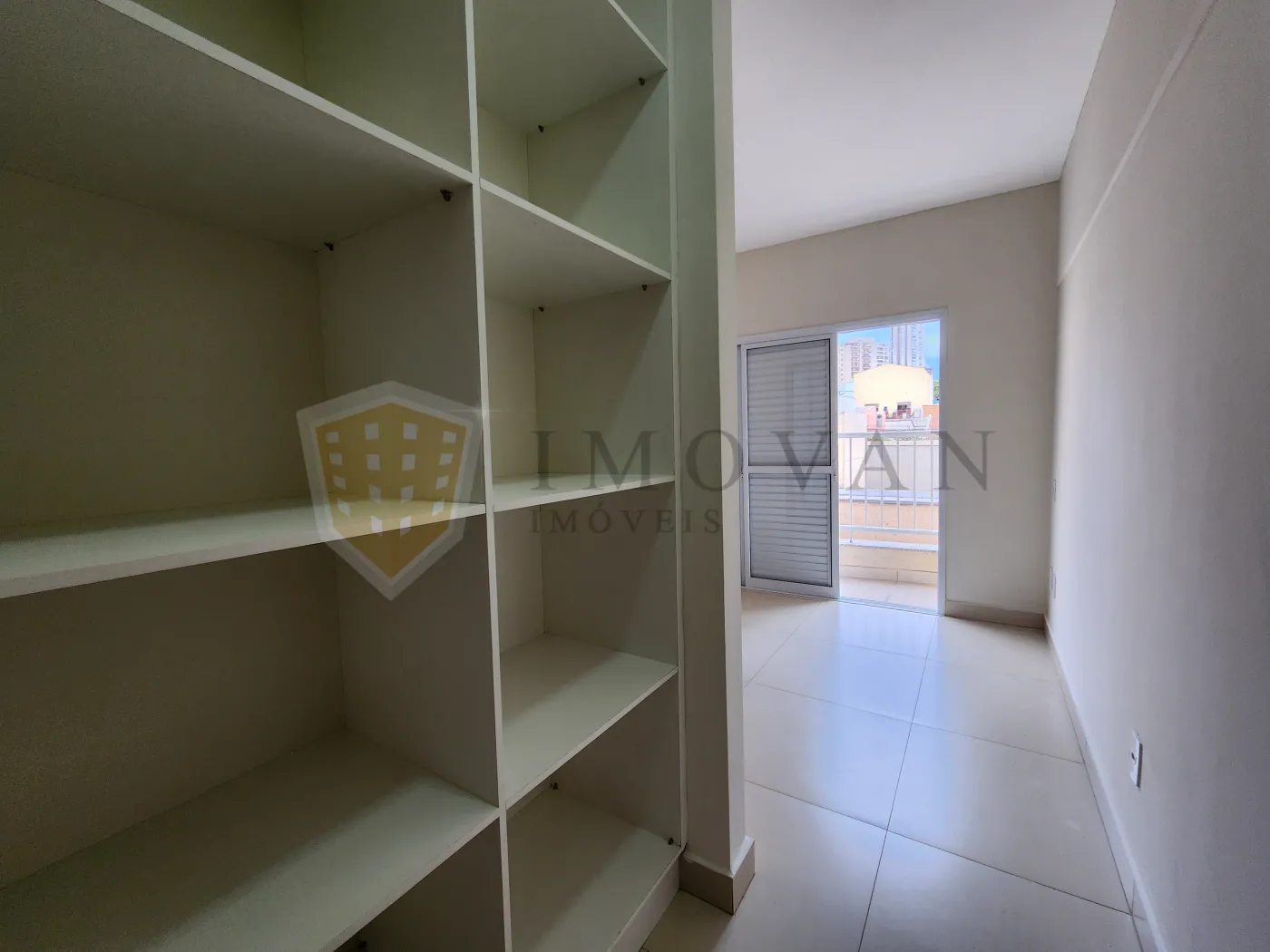 Alugar Apartamento / Padrão em Ribeirão Preto R$ 1.900,00 - Foto 13