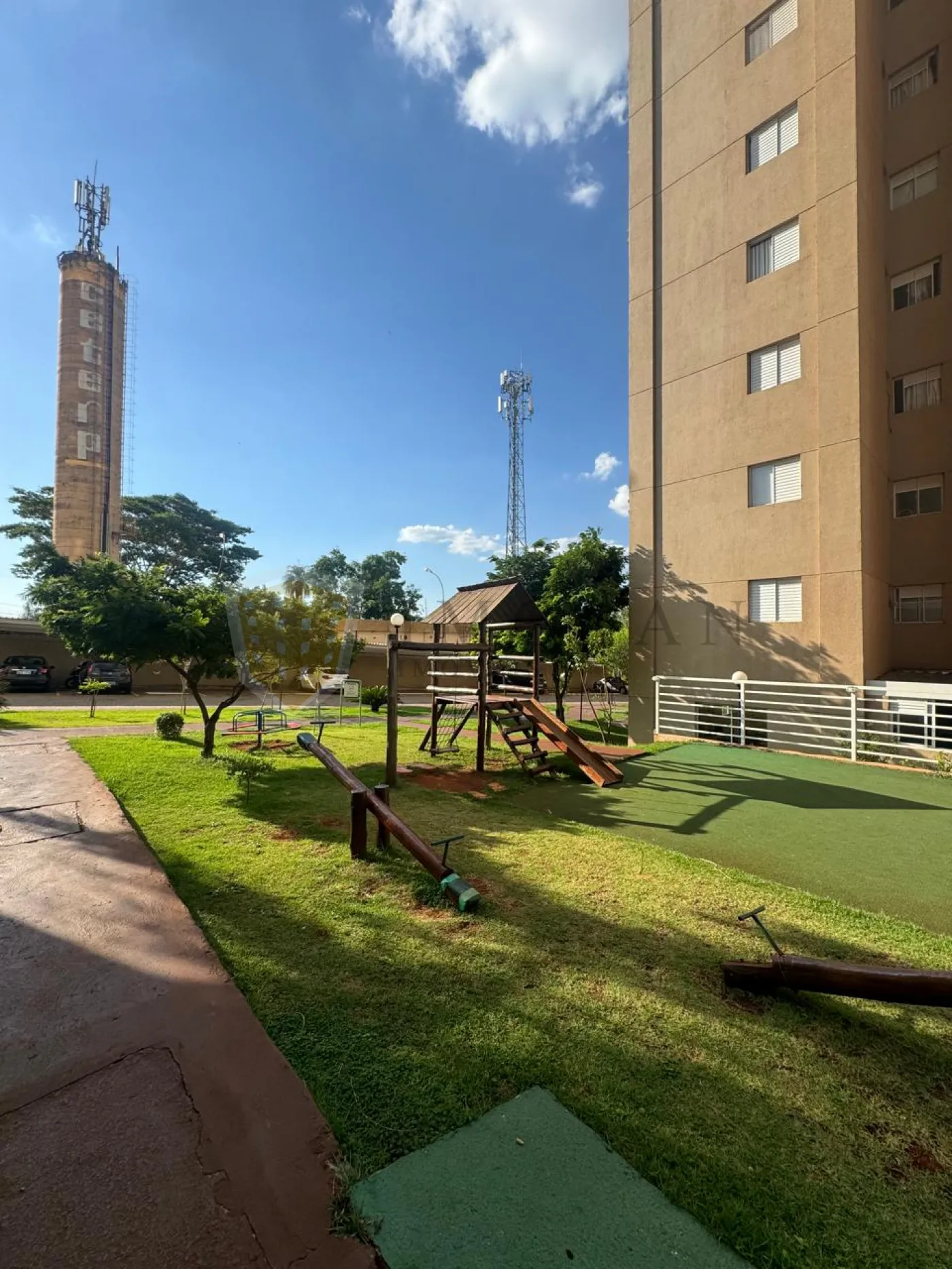 Comprar Apartamento / Padrão em Ribeirão Preto R$ 300.000,00 - Foto 18