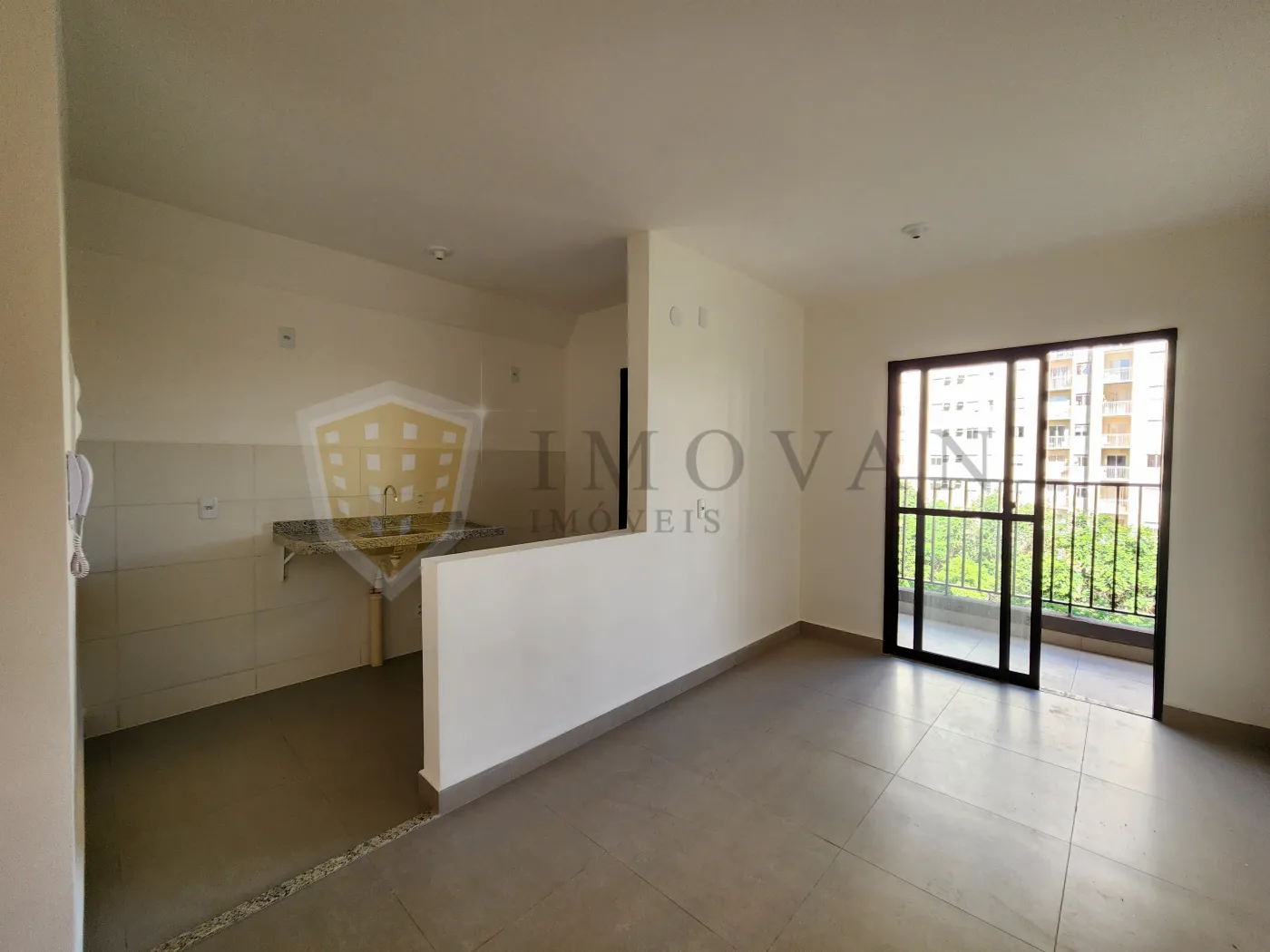 Alugar Apartamento / Padrão em Ribeirão Preto R$ 2.000,00 - Foto 3