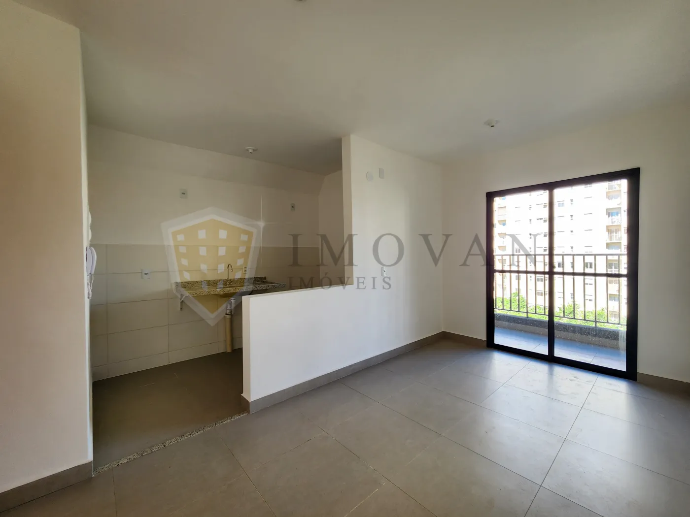 Alugar Apartamento / Padrão em Ribeirão Preto R$ 2.000,00 - Foto 4