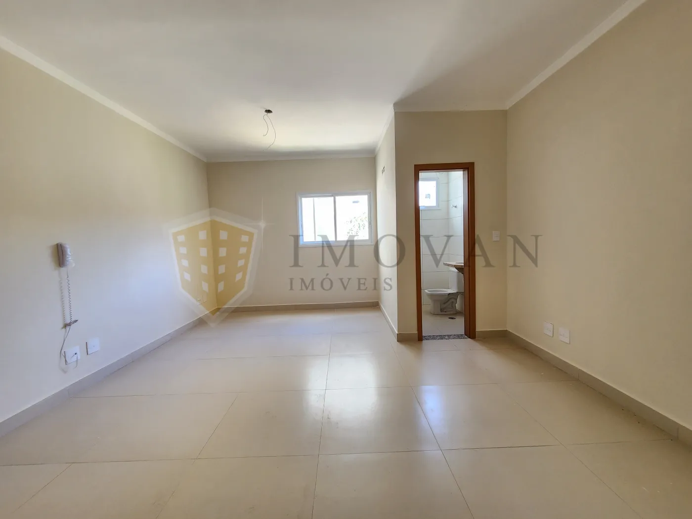 Alugar Comercial / Sala em Ribeirão Preto R$ 1.250,00 - Foto 3