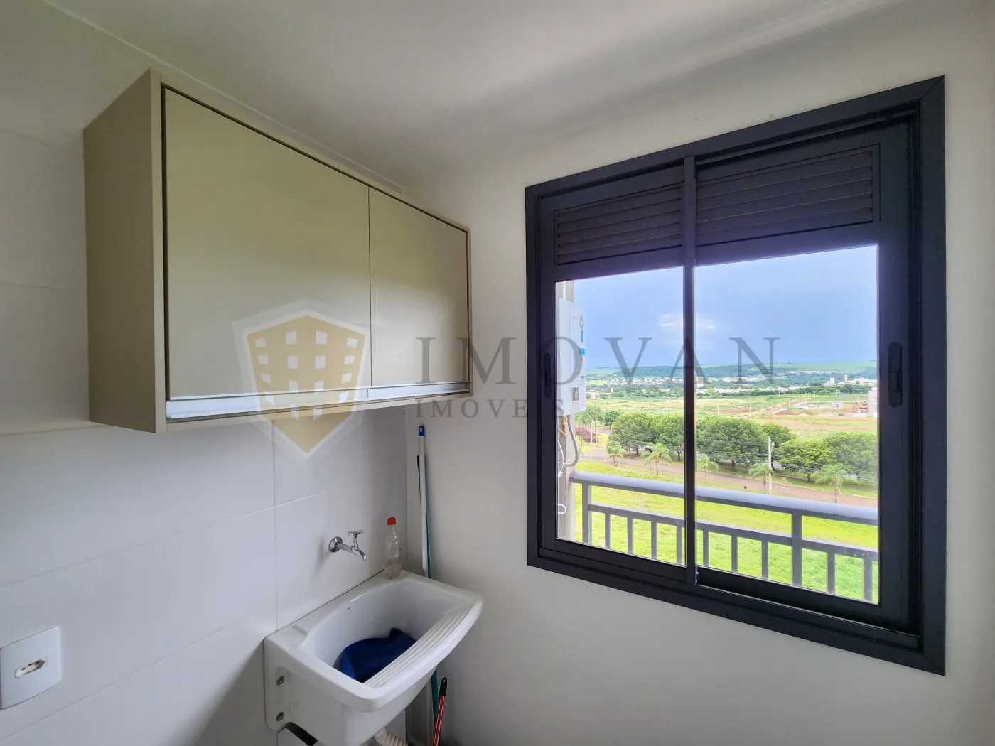 Alugar Apartamento / Padrão em Ribeirão Preto R$ 2.500,00 - Foto 5