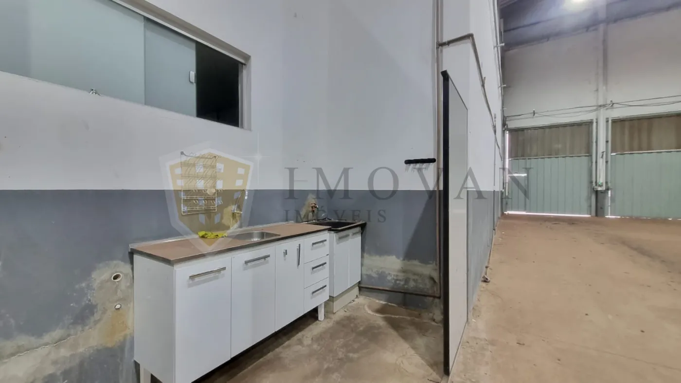 Alugar Comercial / Galpão em Ribeirão Preto R$ 32.000,00 - Foto 6