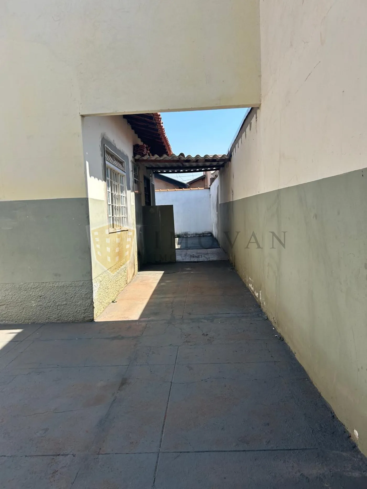 Comprar Casa / Padrão em Ribeirão Preto R$ 260.000,00 - Foto 1