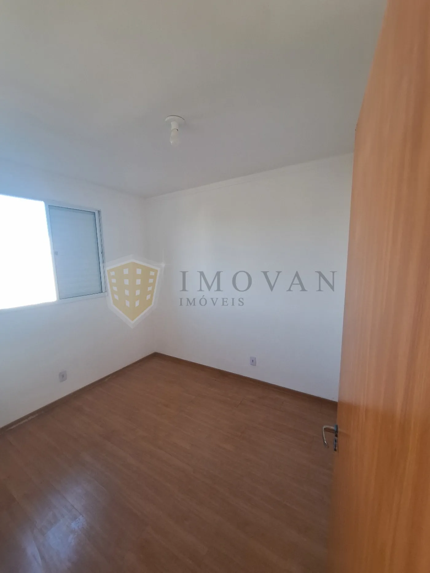 Comprar Apartamento / Padrão em Ribeirão Preto R$ 175.000,00 - Foto 3