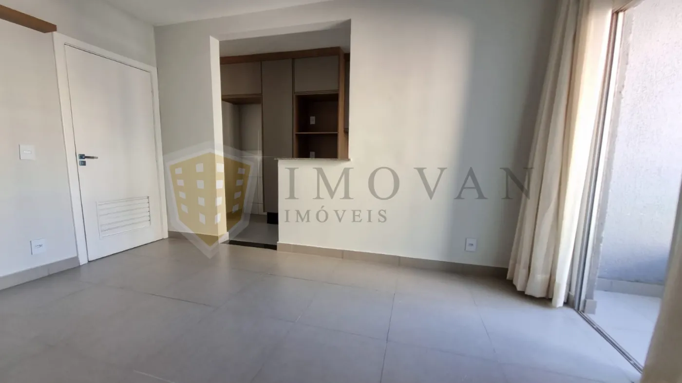 Alugar Apartamento / Padrão em Ribeirão Preto R$ 2.000,00 - Foto 2