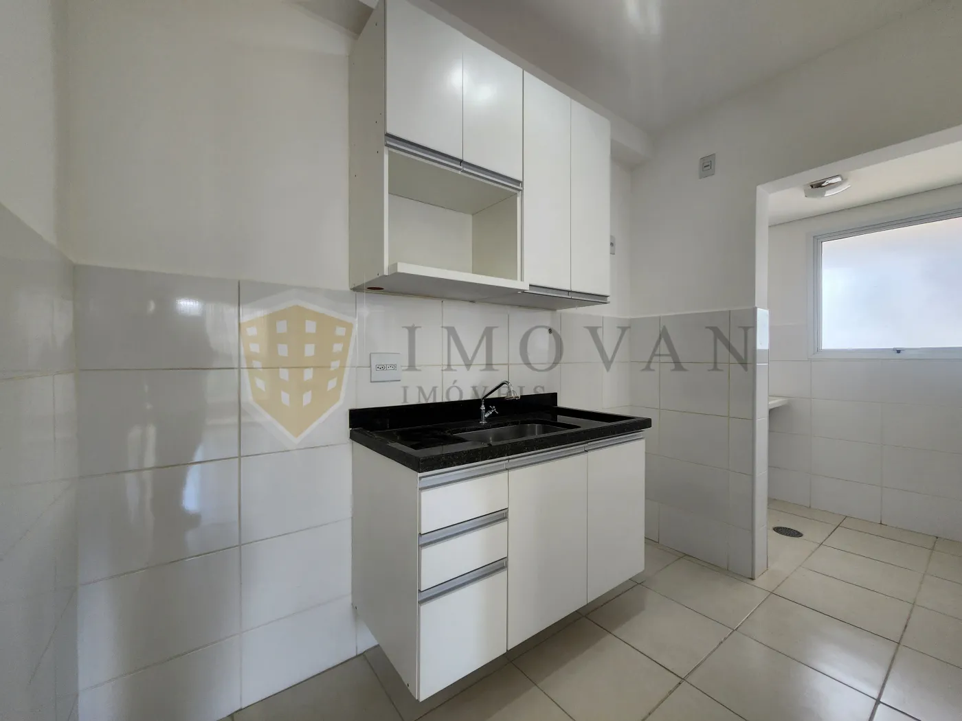 Alugar Apartamento / Padrão em Ribeirão Preto R$ 1.700,00 - Foto 2