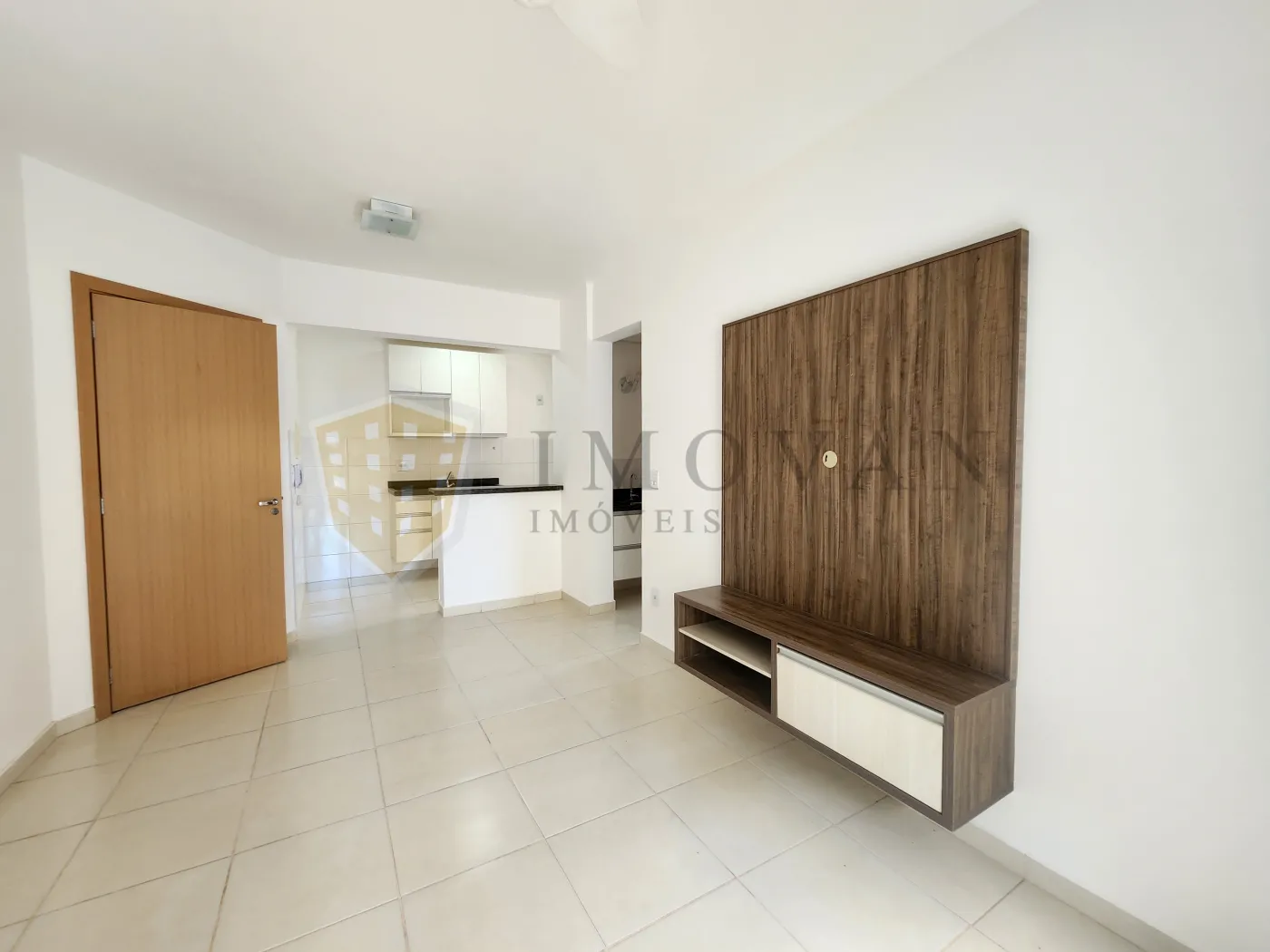 Alugar Apartamento / Padrão em Ribeirão Preto R$ 1.700,00 - Foto 6